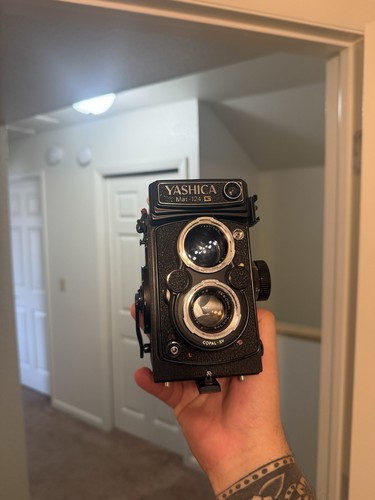 Yashica mat 124g medium format - yashica,
